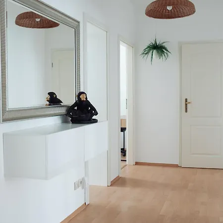 Altbaujuwel Auf Dem Kassberg, Sonniger Balkon, Wifi, Ruhig, Modern *