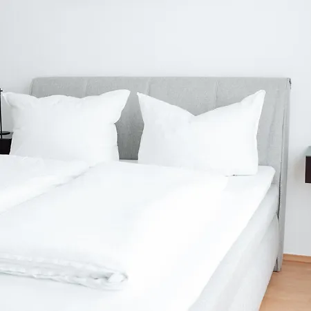 Altbaujuwel Auf Dem Kassberg, Sonniger Balkon, Wifi, Ruhig, Modern Апартаменты