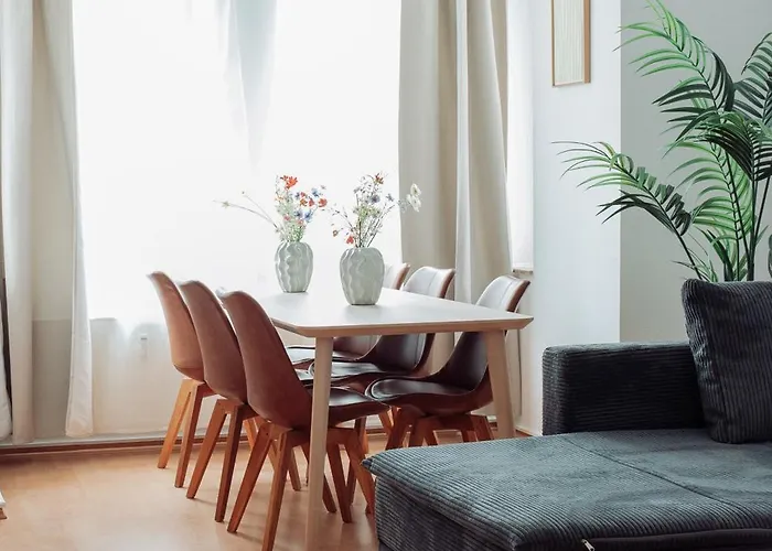 Altbaujuwel Auf Dem Kassberg, Sonniger Balkon, Wifi, Ruhig, Modern * Хемниц